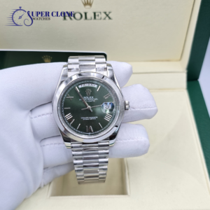 Rolex Day-Date 40mm Platinum Smooth Bezel Olive Green