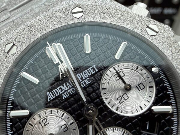 Audemars Piguet Royal Oak Offshore Diver 15710ST White Dial