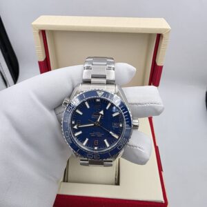 OMEGA Seamaster Planet Ocean