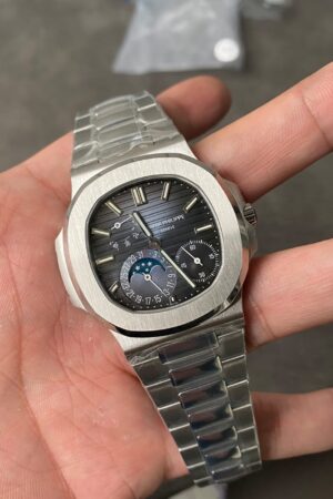 Patek Philippe Nautilus 57121A-001