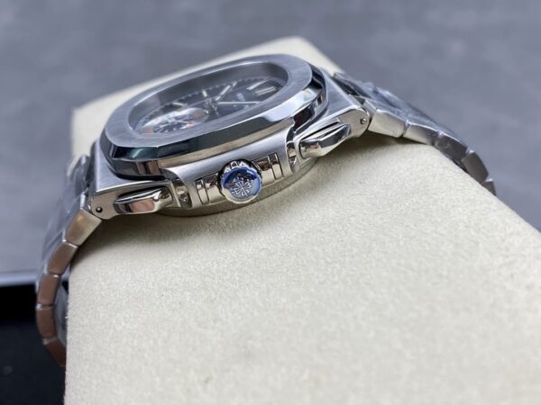 Patek Philippe Nautilus Super Clone Blue Dial